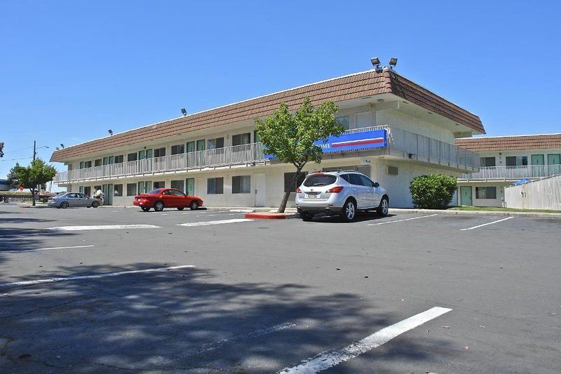 Motel 6-Pittsburg, Ca מראה חיצוני תמונה
