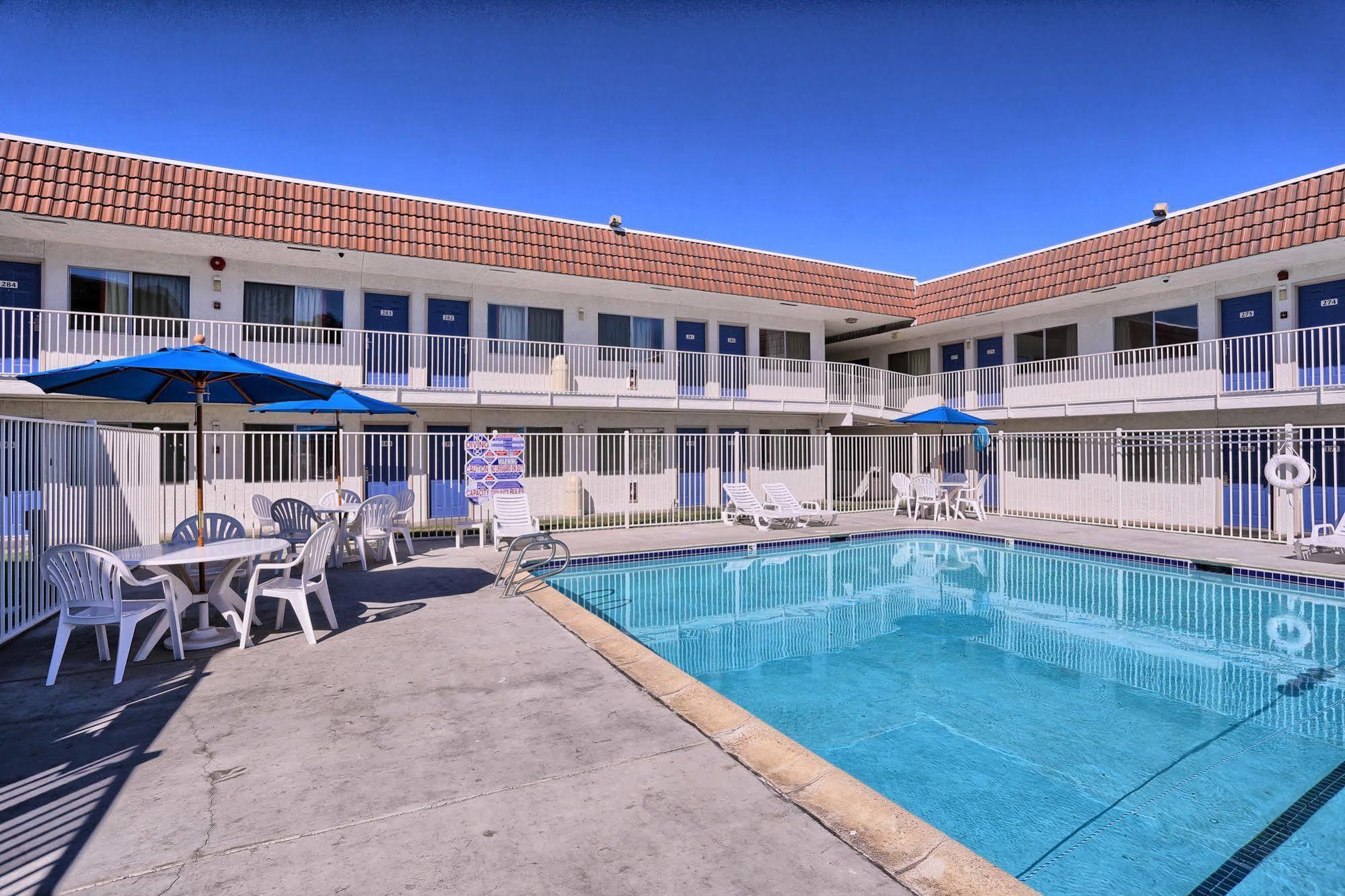 Motel 6-Pittsburg, Ca מראה חיצוני תמונה